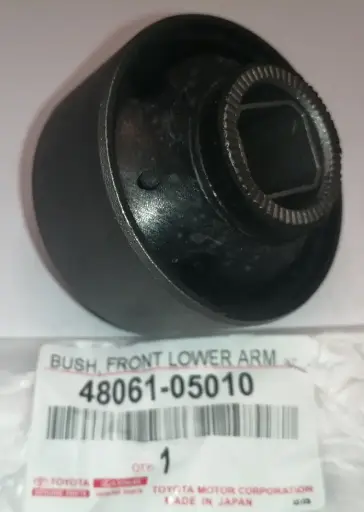 [48061-05010 FEBEST] LOWER ARM BUSH BIG METAL